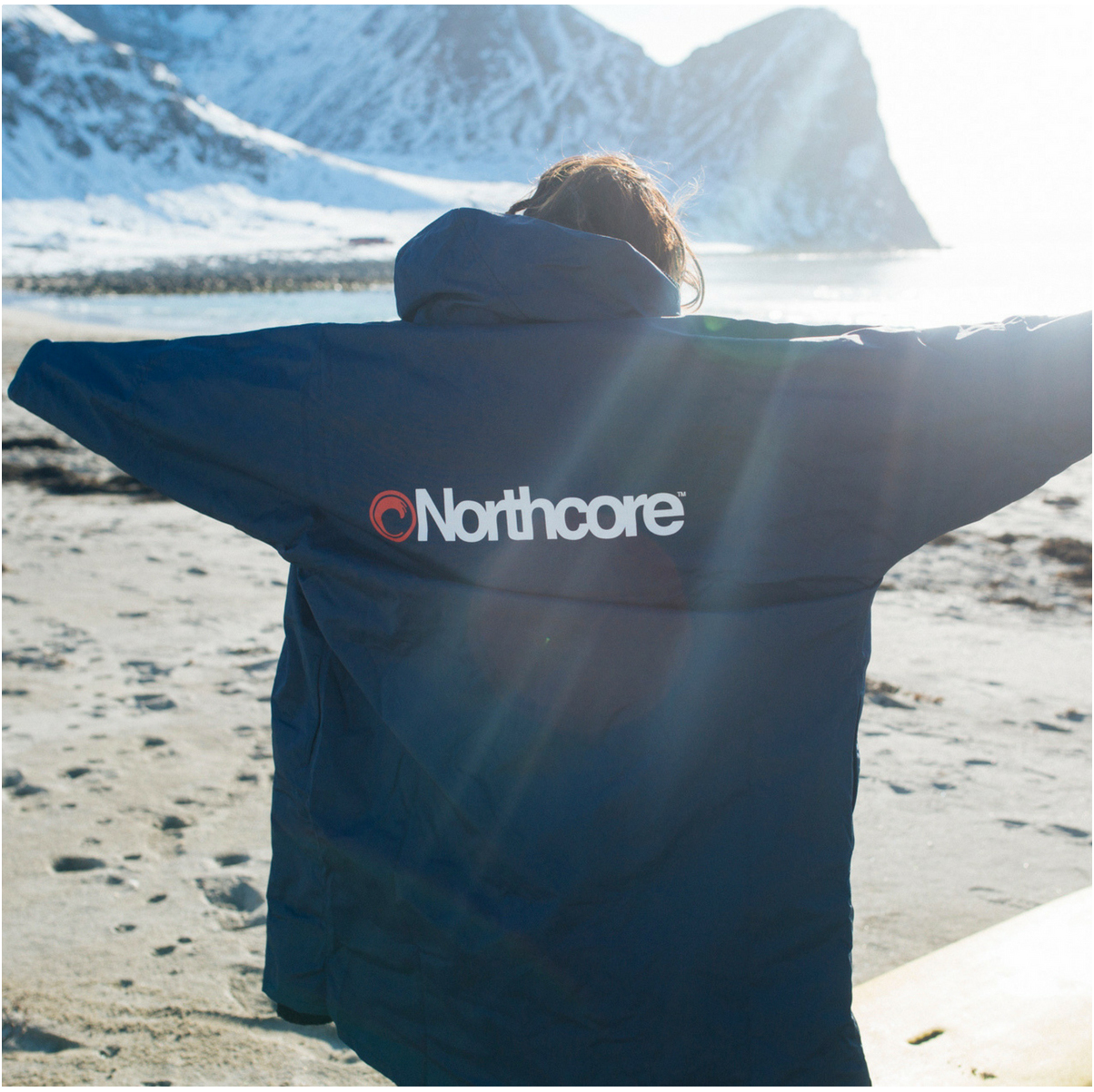 2025 Northcore Beach Basha Pro 4 Season Changing Robe NOCO24J - Blue