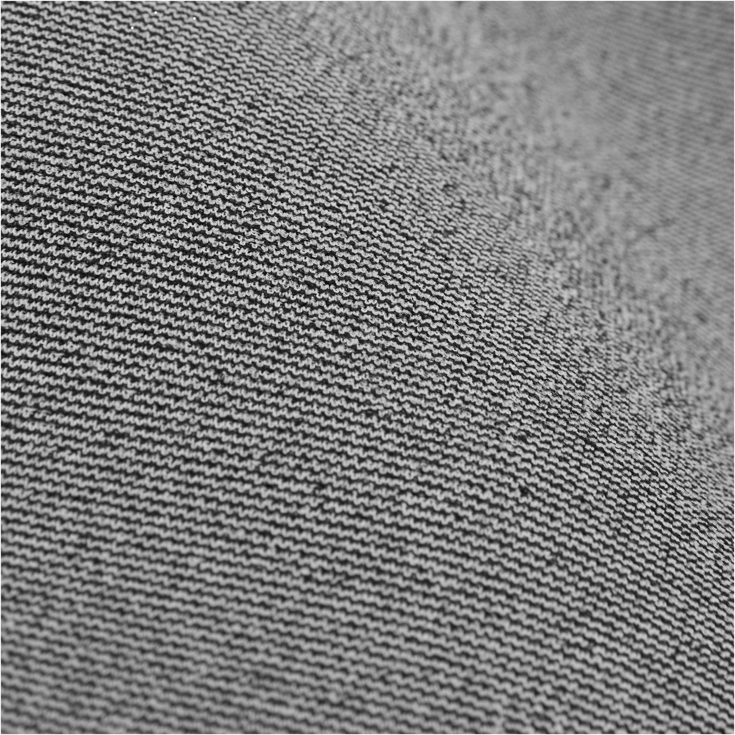 2025 Nyord Womens Furno Warmth 5/4mm Chest Zip Wetsuit FWW54001 - Black