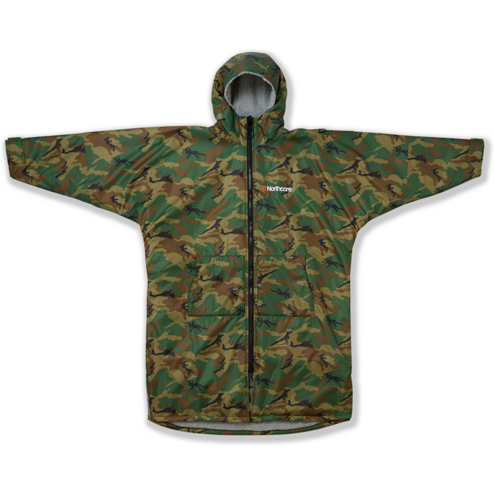 2025 Northcore Beach Basha Sport Long Sleeve Changing Robe / Poncho NOCO24N - Camo